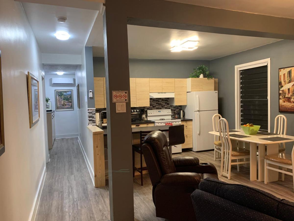 Le 2300 S Apartment Saint-Hyacinthe Ngoại thất bức ảnh
