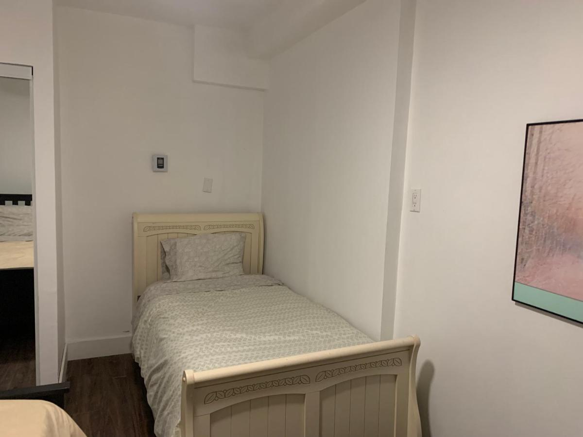 Le 2300 S Apartment Saint-Hyacinthe Ngoại thất bức ảnh